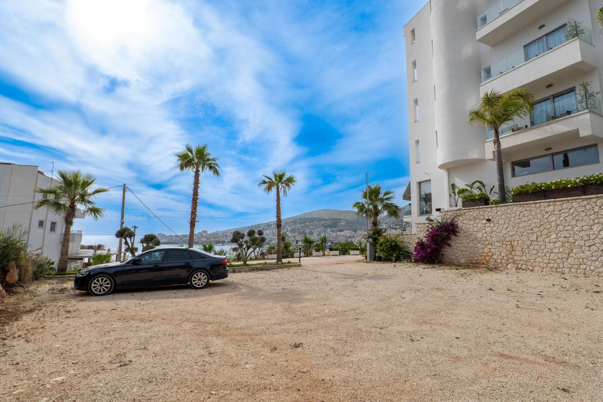 Hotel Teuta 4*