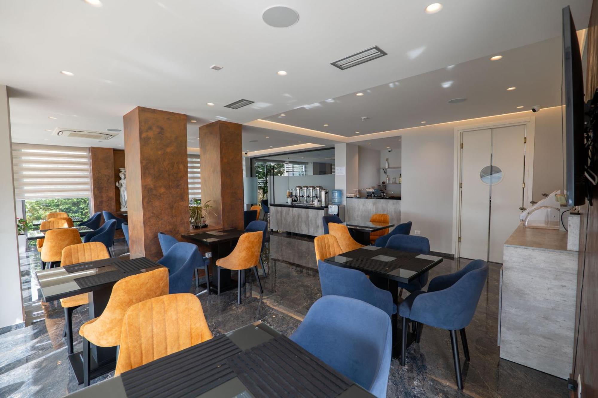Teuta Hotel Sarande