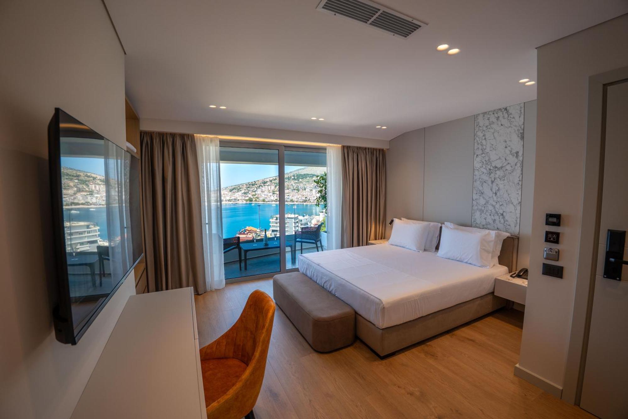 Teuta Hotel Sarande