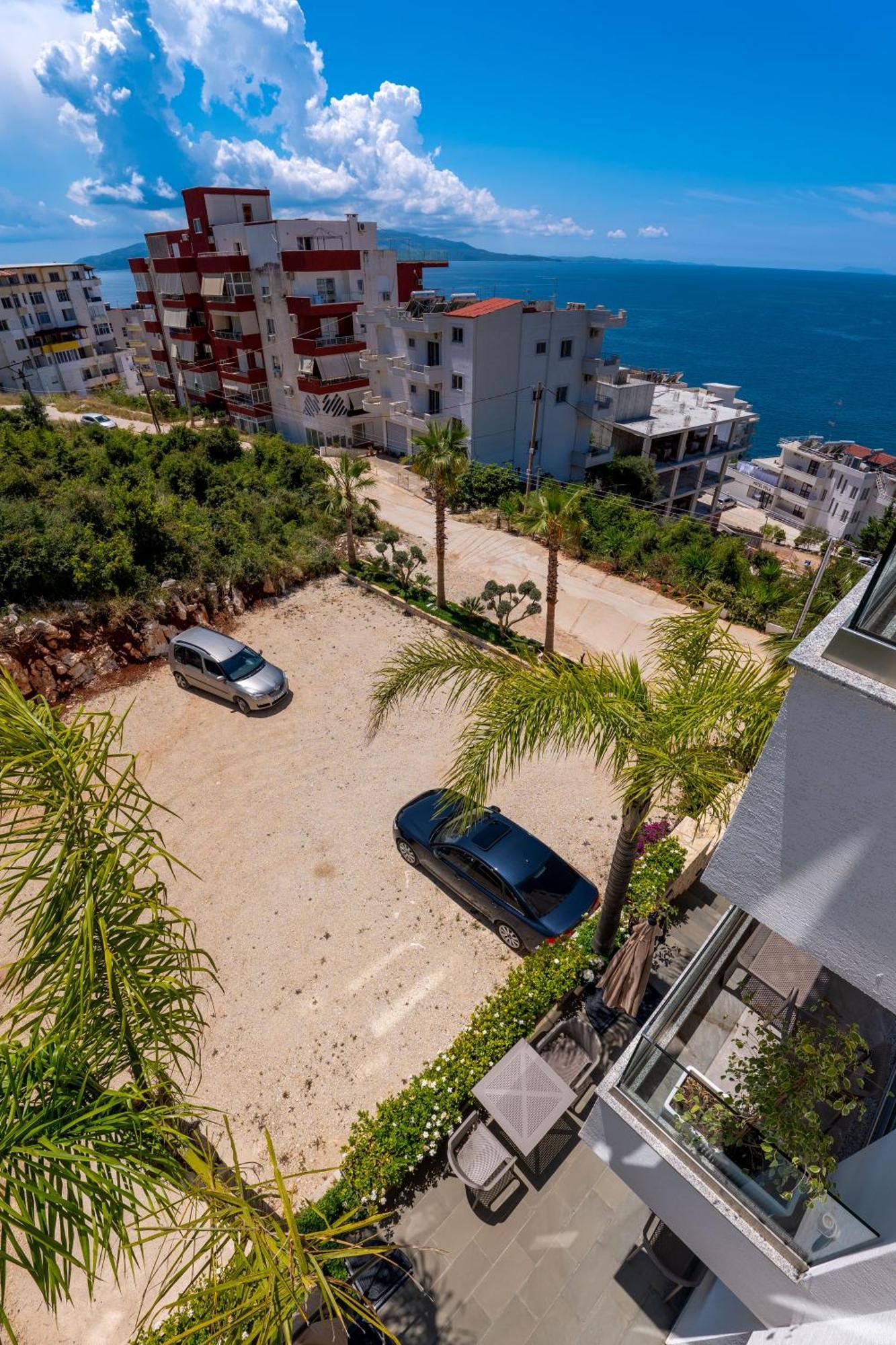 Teuta Hotel