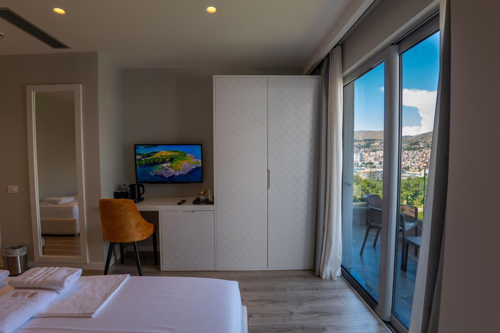 Teuta 4* Sarandë