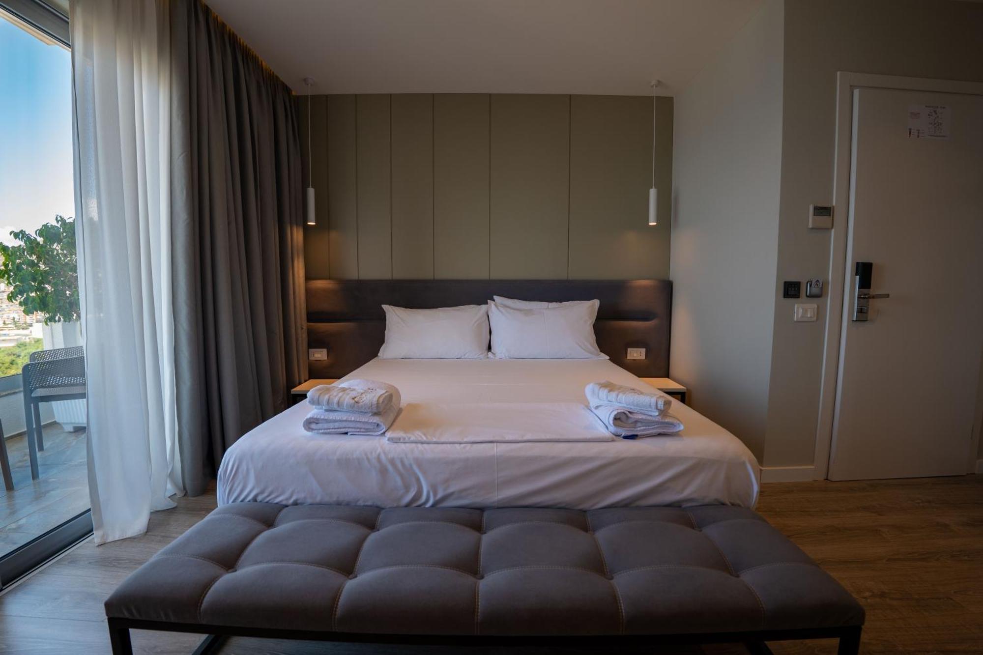 Teuta Hotel
